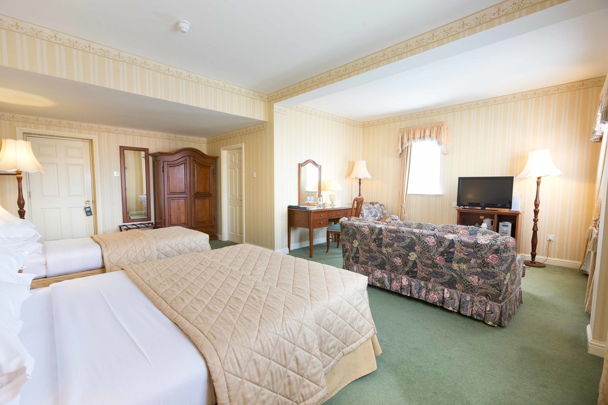 ליסדונורנה Sheedy'S Boutique Hotel מראה חיצוני תמונה
